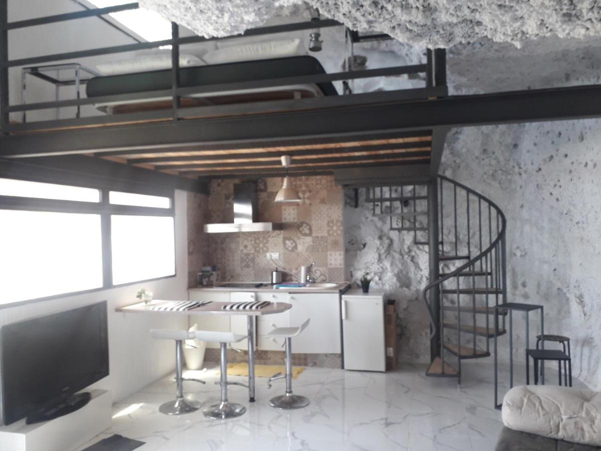 Cueva Rural " Old London " With Jacuzzi And Swimming Pool Villa Santa Cruz de Tenerife Kültér fotó
