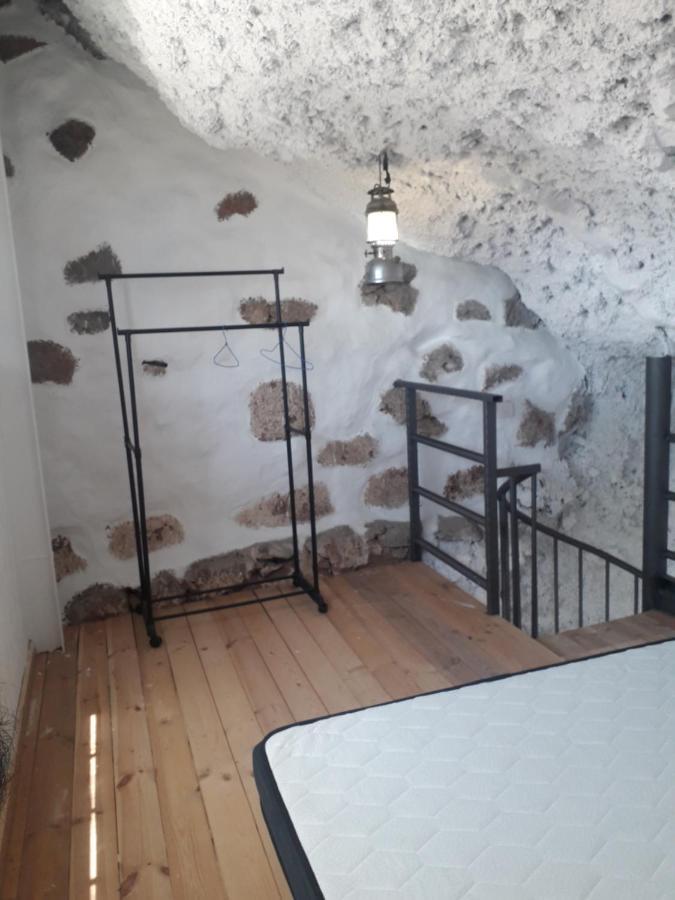 Cueva Rural " Old London " With Jacuzzi And Swimming Pool Villa Santa Cruz de Tenerife Kültér fotó